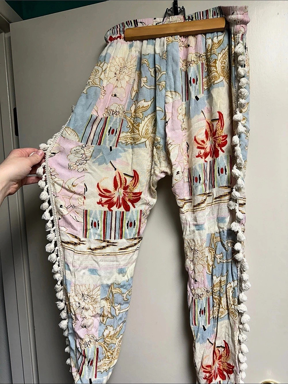 Z&L Printed Harem Pants Printed Harem Pants EUC